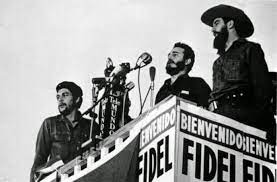 Comandante en Jefe Fidel Castro en Matanzas el siete de enero de 1959, al frente de la Caravana de La Libertad